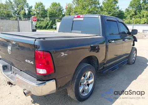 2016 Ram 1500 Big Horn z USA, uszkodzony, nr VIN 1C6RR7LT1GS331154